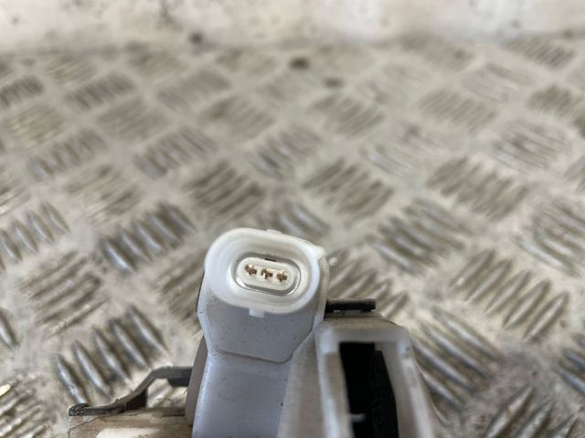 VAG 6K4837016D Cerradura de puerta delantera derecha  en stock Valencia