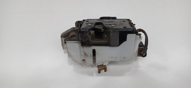 6K4837016D VAG Cerradura de puerta delantera derecha  disponible Vigo