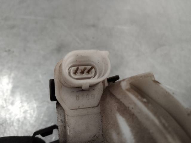VAG 6K4837016D Cerradura de puerta delantera derecha comprar Tarragona