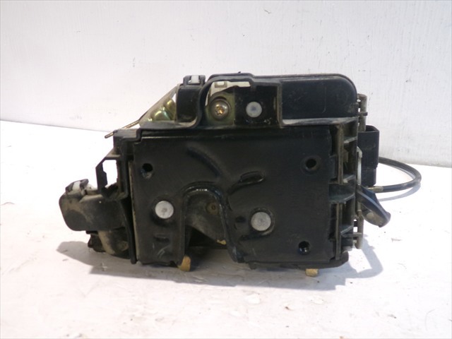 VAG 6K4839016G Cerradura de la puerta trasera derecha  comprar en Albacete