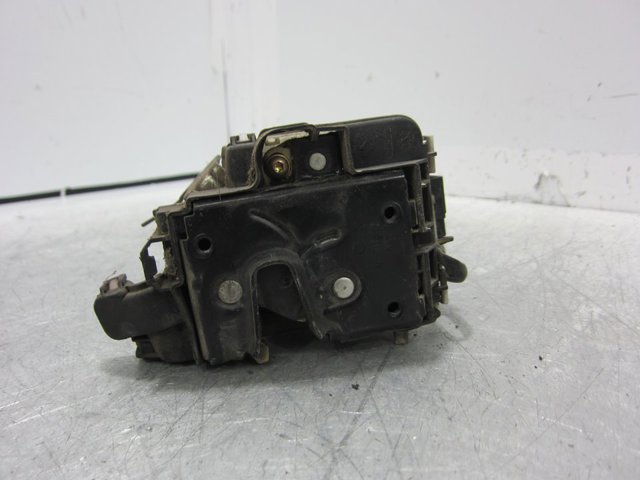 6K4839016G Cerradura de la puerta trasera derecha  comprar en Reus