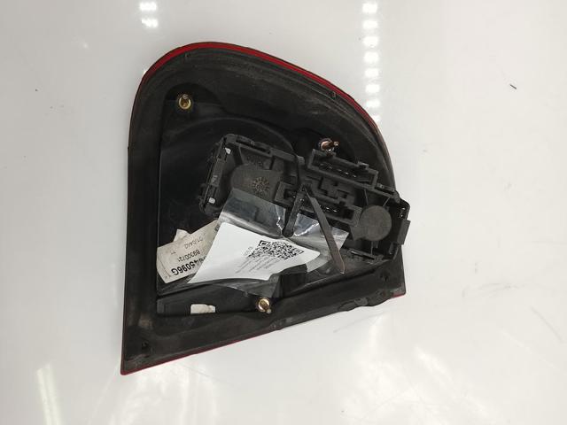 6K5945112F Piloto trasero exterior derecho  comprar en Zaragoza