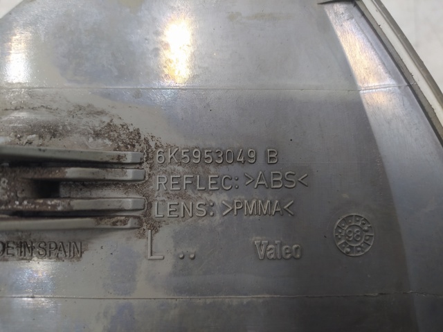 6K5953049B VAG Intermitente izquierdo  en stock Gandía