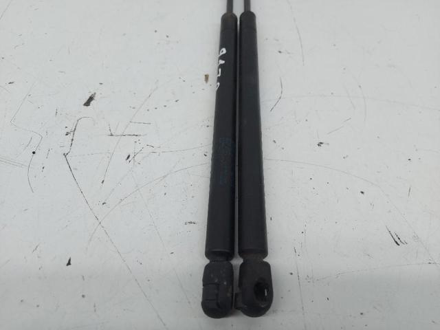 6K6827550 Amortiguador de la tapa del maletero  disponible Burgos