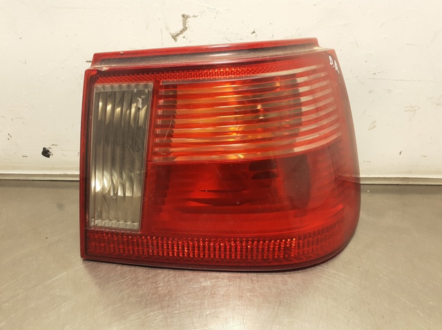 Piloto trasero exterior derecho 6K6945096J VAG