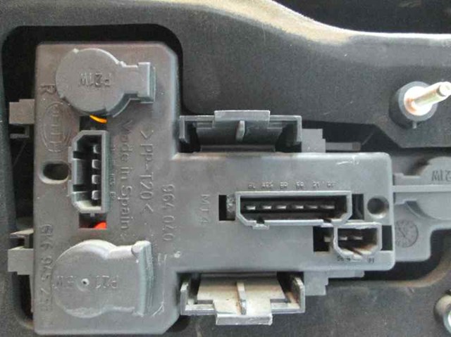 VAG 6K6945112G Piloto trasero exterior derecho comprar Pamplona