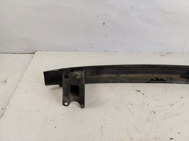 6L0805551C VAG Refuerzo de parachoques delantero  disponible Vigo