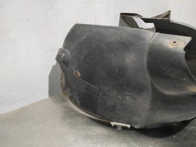 6L0809958D VAG Paso de rueda delantero derecho  comprar en Oviedo