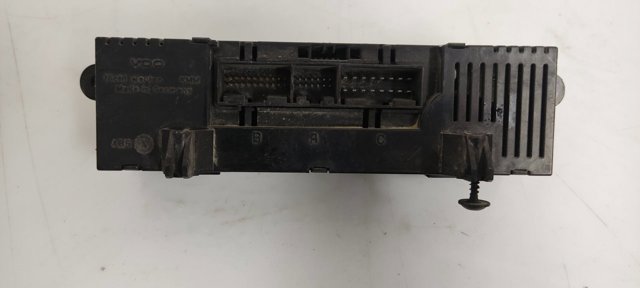 6L0820043E VAG Unidad de control aire acondicionado  en stock Córdoba