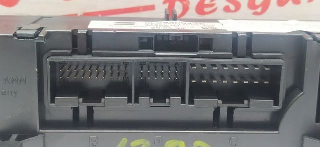 6L0820043E VAG