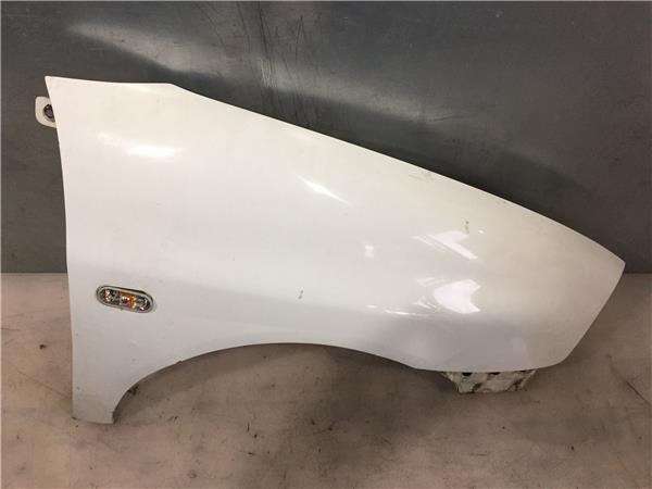 VAG 6L0821022C Aleta delantera derecha  comprar en Ponferrada