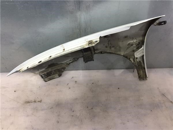 VAG 6L0821022C Aleta  en stock Salamanca