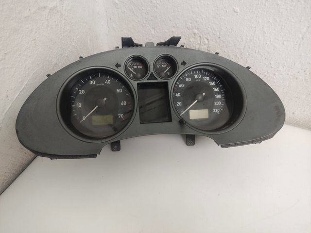 6L0920803 VAG Tablero de instrumentos  comprar en Oviedo
