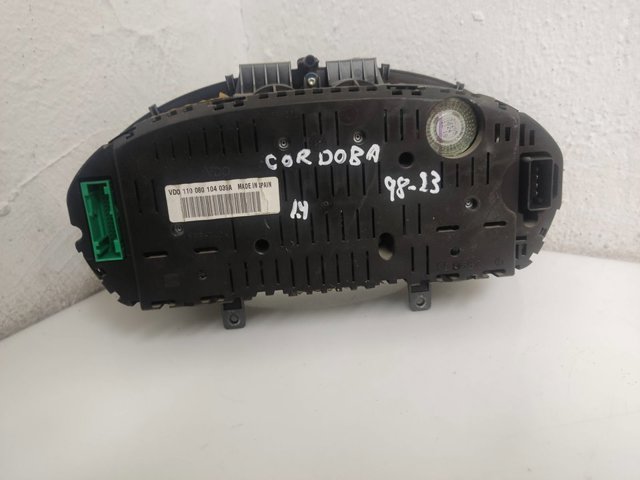 6L0920803 Tablero de instrumentos  disponible Málaga