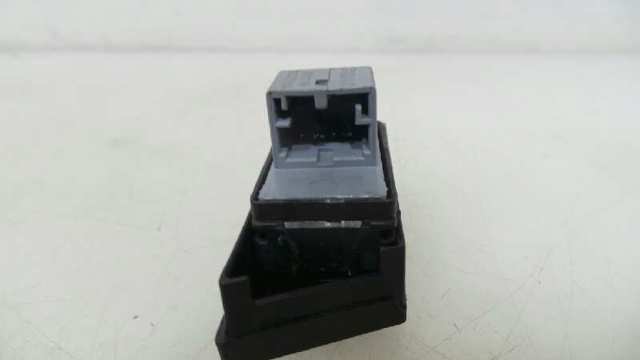 6L0959856 VAG Unidad de control de elevalunas delantero derecho comprar Alcalá