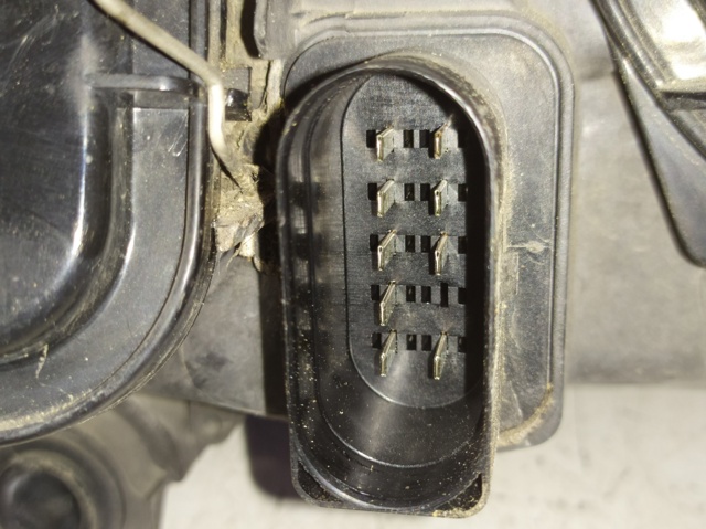 VAG 6L1941021A Faro izquierdo  en stock Valencia