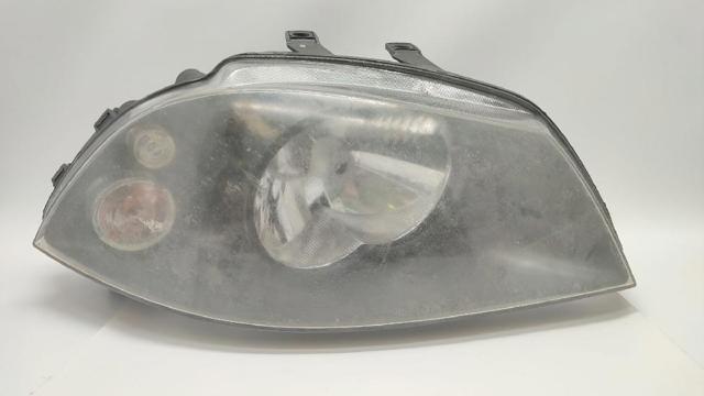 6L1941022A VAG Faro derecho  comprar en Jaén