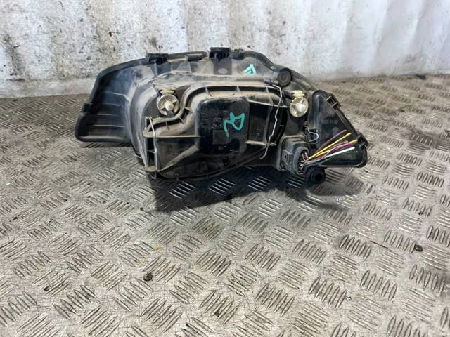6L1941022A VAG Faro derecho  en stock Gandía