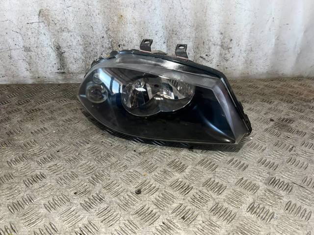 VAG 6L1941022A Faro derecho  en stock Terrassa