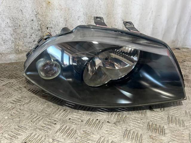 6L1941022A Faro derecho comprar Almería