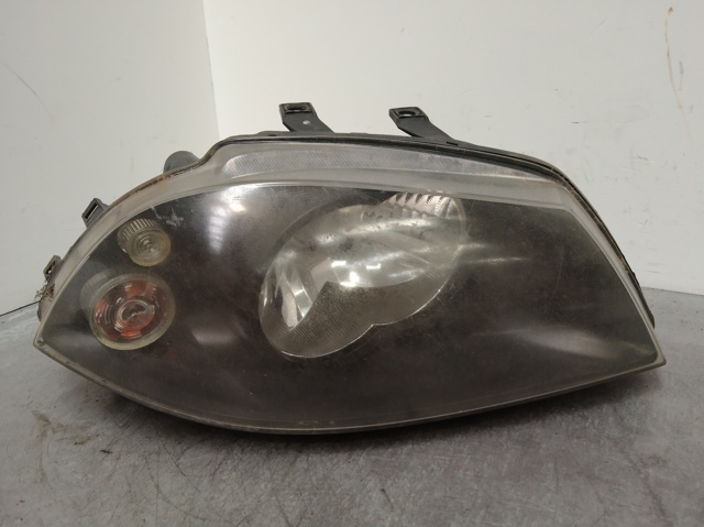 6L1941022A VAG Faro derecho comprar Bilbao