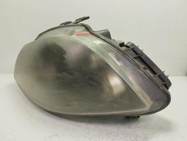 6L1941023 Faro izquierdo  disponible Málaga