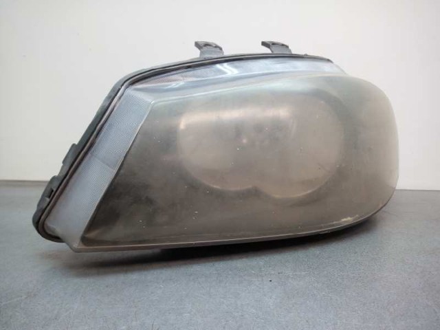 6L1941023 VAG Faro izquierdo  disponible Vigo