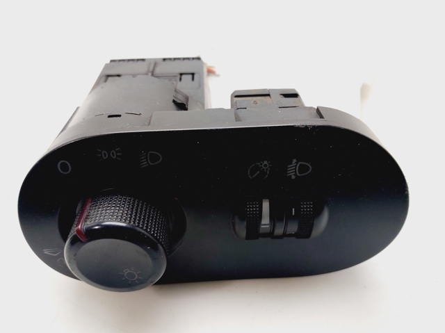 6L1941531AD VAG Interruptor de luces en el tablero comprar Alcalá