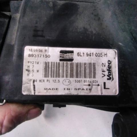 VAG 6L1941751B Faro izquierdo  en stock Salamanca