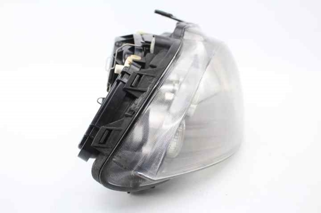 VAG 6L1941752B Faro derecho  en stock Terrassa