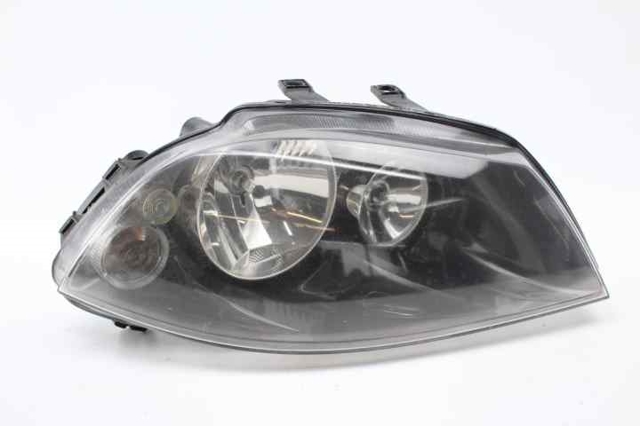 6L1941752B Faro derecho  en stock Sabadell