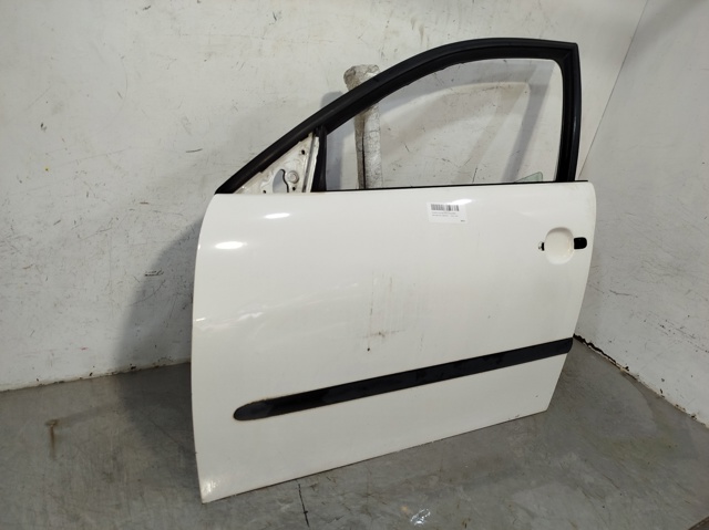 Puerta delantera izquierda Seat Ibiza 3 6L1