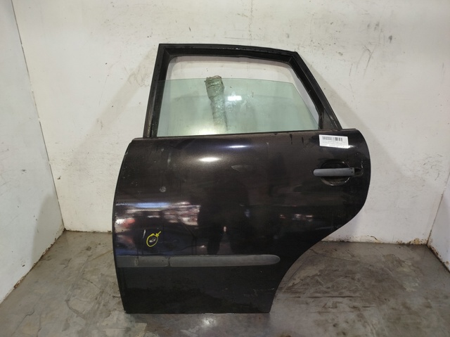Puerta delantera derecha Seat Ibiza hatchback desguace