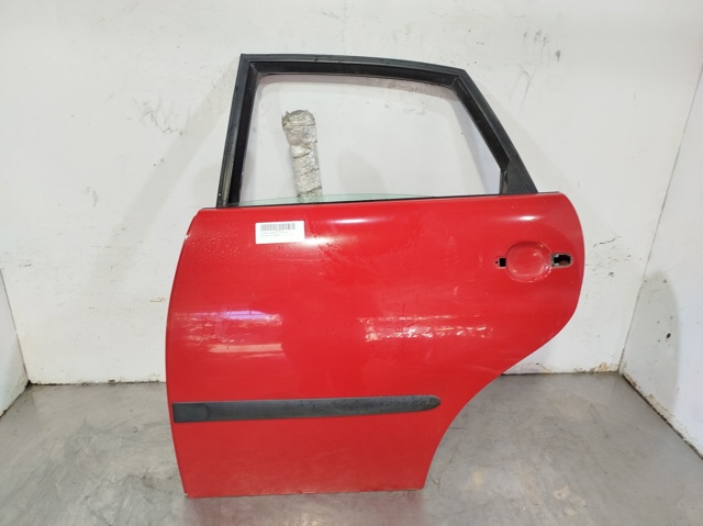 Venta de Puerta trasera izquierda para Seat Ibiza III segunda mano