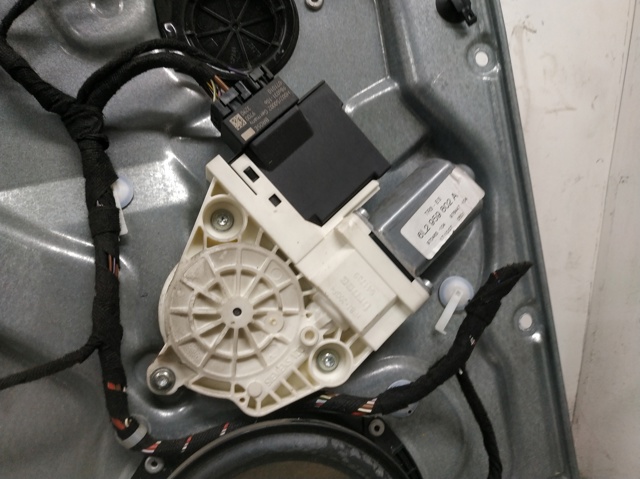 Mecanismo de elevalunas, puerta delantera izquierda Seat Ibiza 3 6L1