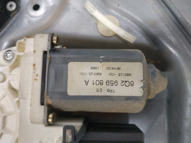 Mecanismo levanta, puerta delantera derecha 6L4837752AQ VAG