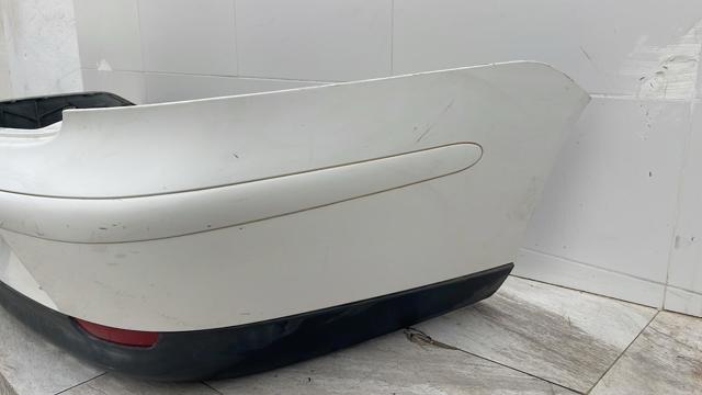 Paragolpes delantero y trasero Seat Cordoba sedán desguace