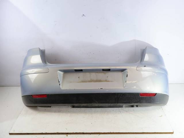 Comprar Paragolpes delantero y trasero Seat Ibiza III hatchback usado