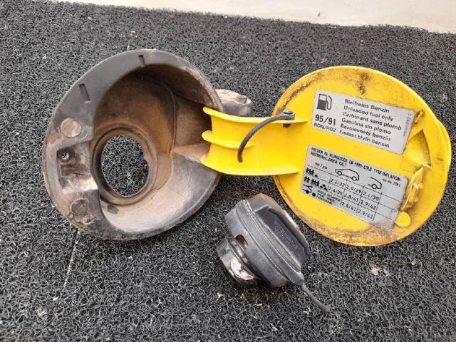 VAG 6L6809905G Tapa de la gasolina  en stock Terrassa