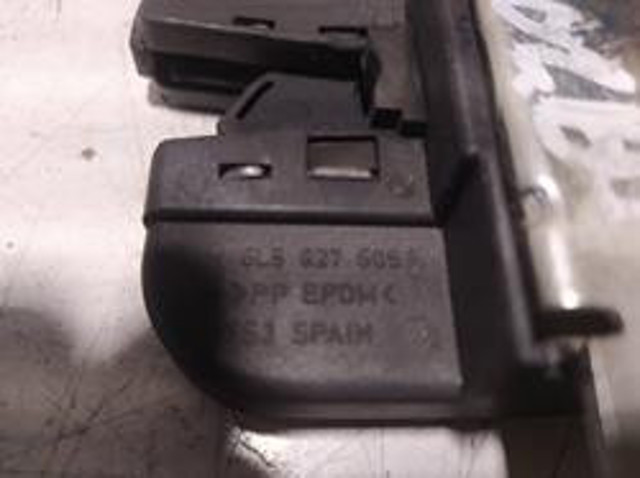6L6827505 Cerradura de maletero  en stock Sabadell