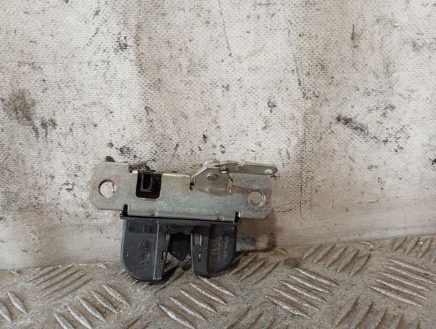 6L6827505A VAG Cerradura de tapa de maletero  disponible Vigo