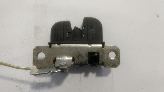 VAG 6L6827505A Cerradura de tapa de maletero  disponible Lugo