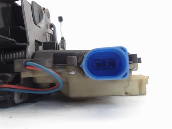 VAG 6L6827505A9B9 Cerradura de maletero  en stock Valencia
