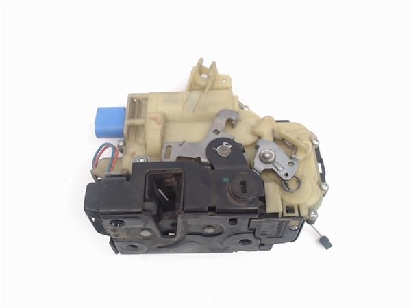 6L6827505A9B9 VAG Cerradura de tapa de maletero  disponible Vigo