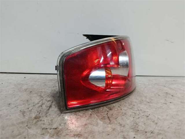 6L6945095A Piloto trasero exterior izquierdo  disponible Málaga