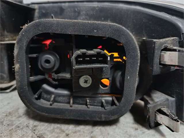 VAG 6L6945095A Piloto trasero exterior izquierdo  en stock Salamanca