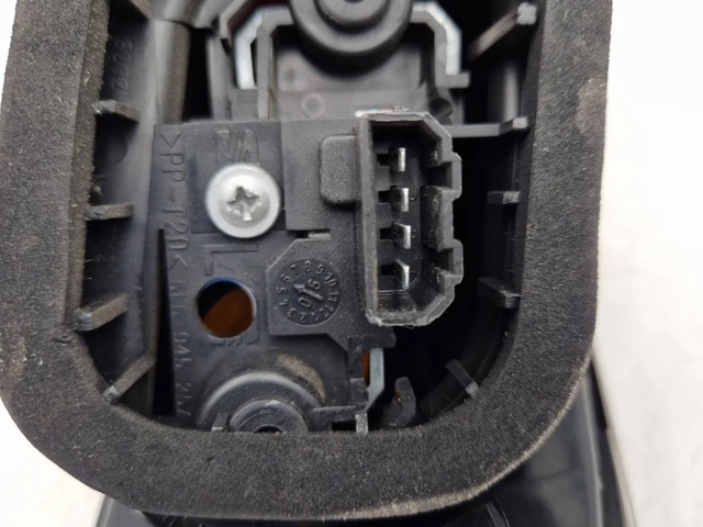 6L6945111D Piloto trasero exterior izquierdo  en stock Granada
