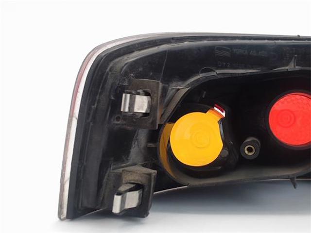 6L6945112 VAG Piloto trasero exterior derecho  disponible Vigo