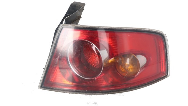 6L6945112B Piloto trasero exterior derecho  comprar en Zaragoza
