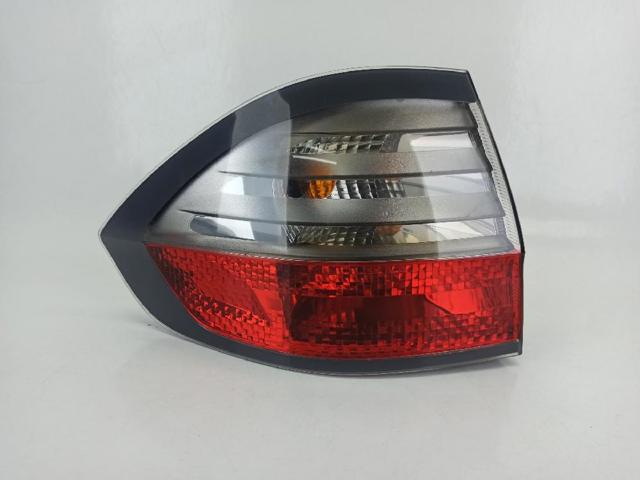 Piloto trasero exterior izquierdo 6M2113405CG FORD